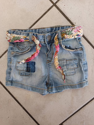 Zara baby τζιν σορτσάκι σαν καινούργιο με διακοσμητικό φουλάρι και τσέπες
