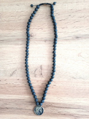 Men's necklace chain with 925 silver coin like new