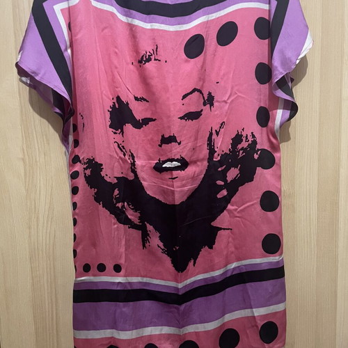 Marilyn blouse like new in pink and purple colors