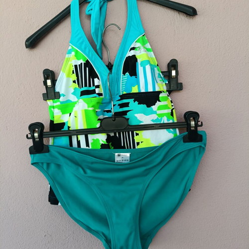 Zeroxposur tankini top with gift bikini new, geometric neon pattern