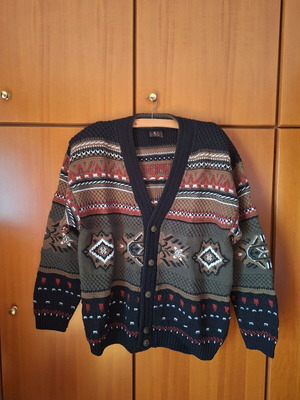 Braggi men's knitted cardigan like new, size M, vintage style