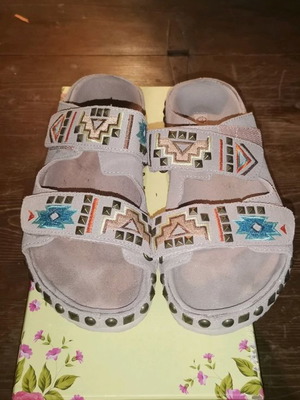 Movies sandals used, size 38, beige