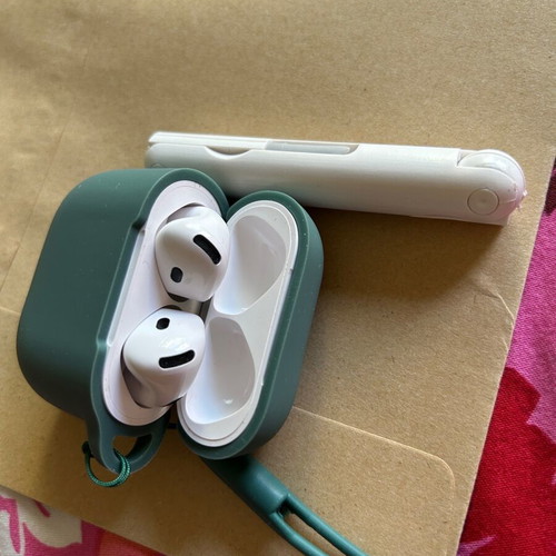 Airpod 4th generation like new with active noise cancellation