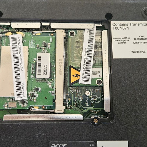 Acer Aspire 1360 Laptop used, no hard drive, for parts or repair