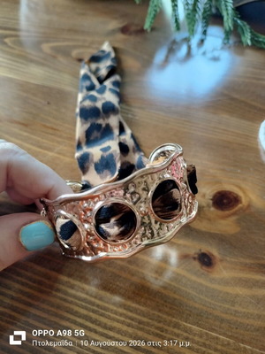 Bracelet handcuff with leopard ribbon new