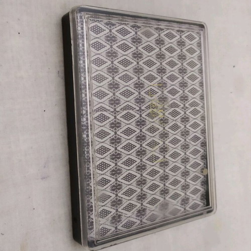 Playing cards like new with 52 cards and plastic case