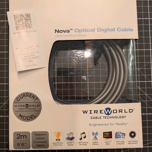 Wireworld Nova Optical 2m Toslink to 3.5mm cable new