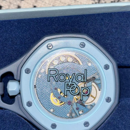 Swatch x Ap Royal Pop Blue Quartz Watch like new