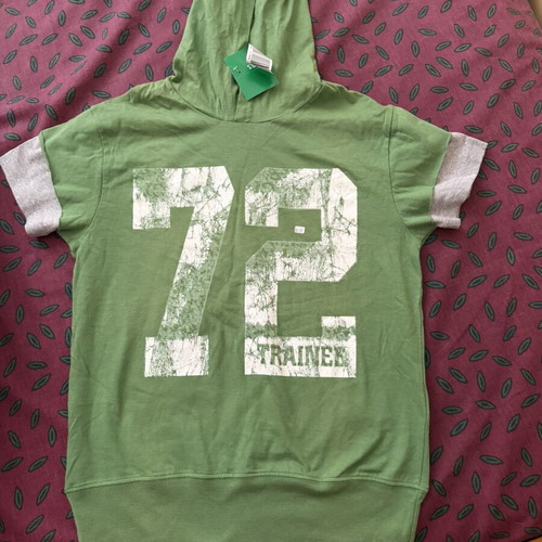 Benetton T-shirt green new with tag, size 158 cm, 10-11 years