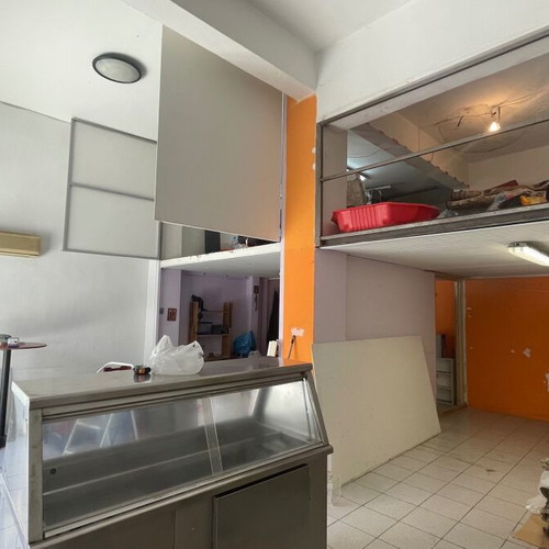 Shop with mezzanine 92.4 m² near Andreas Papandreou street Thessaloniki
