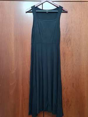 Shein midi dress new, black, fits small and medium