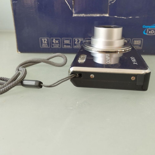 Olympus Camedia C-765 Ultra Zoom σαν καινούργια, πλήρες πακέτο