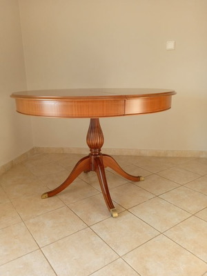 Marquetry round dining table 1950s, refurbished, extension, 110cm diameter