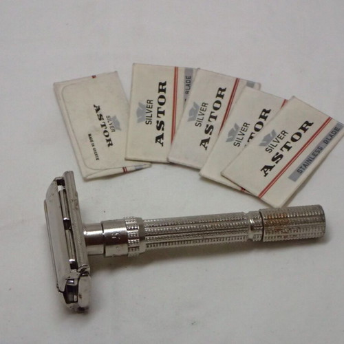Gillette Slim Adjustable 1-9 DE safety razor 1966 used with blades