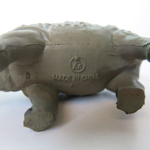 AAA Juvenile Rhino figure like new