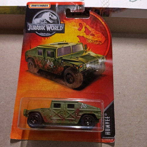 Matchbox Jurassic World Fallen Kingdom 2018 Humvee Hummer new