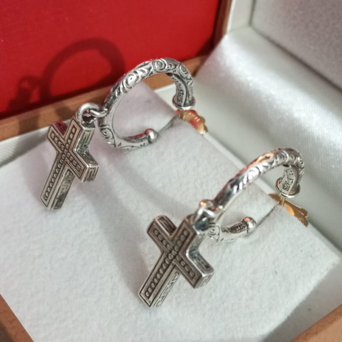 Asimohrysa Earrings 750 925 by Konstantino like new, gold post 3.5cm