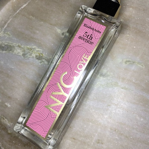 5th Avenue NYC Love Elizabeth Arden Eau de Parfum tester 75 ml like new