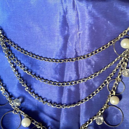 Necklace with pearls and beads, 4 chain layers