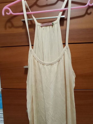 Milk & Honey London sleeveless top like new, beige, size L