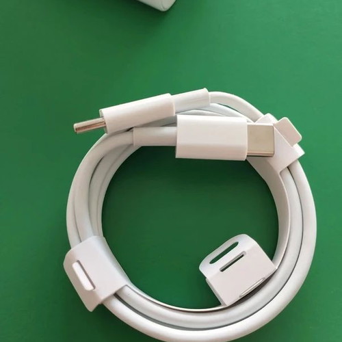 25W PD Fast Charger Type-C New With Cable