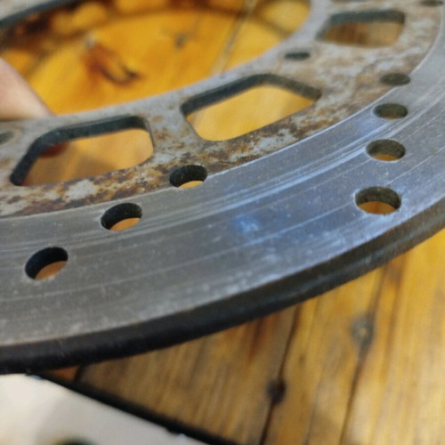 Yamaha xt600e brake discs used, front straight, rear half worn