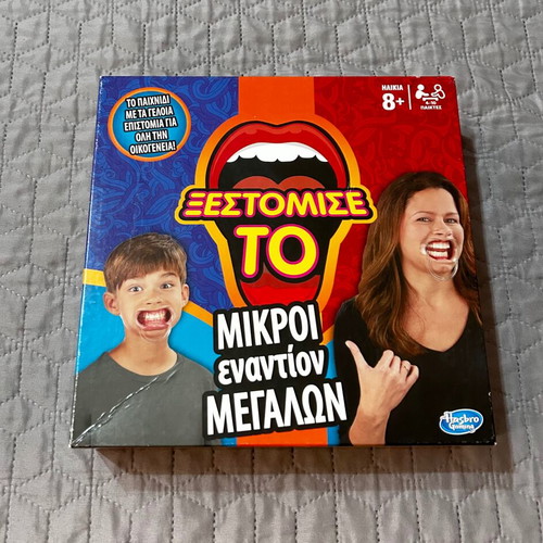 Speak Out board game like new by Hasbro for 4-10 players 8+