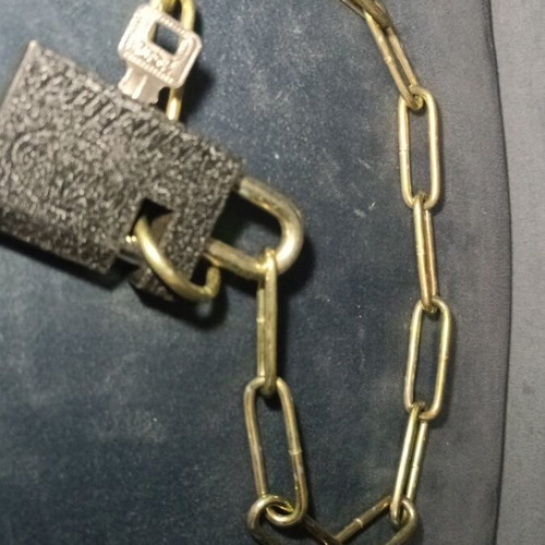 Padlock with gold metal chain new, versatile security for bikes and more