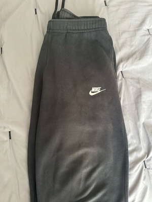 Nike black tracksuit used, size Medium, faded front color