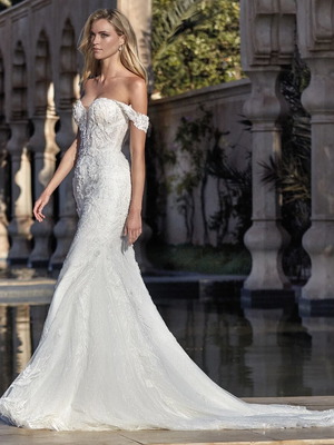 Pronovias Kenai wedding dress new, lace mermaid style, open back