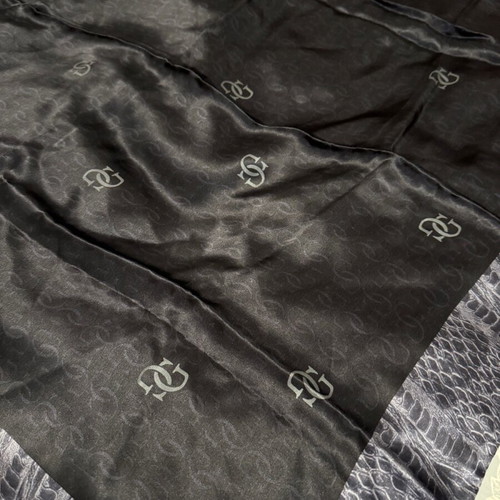 Guess scarf 100% silk 90x90cm black with grey logo like new