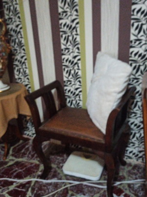 Wooden auxiliary hall chair used with wear