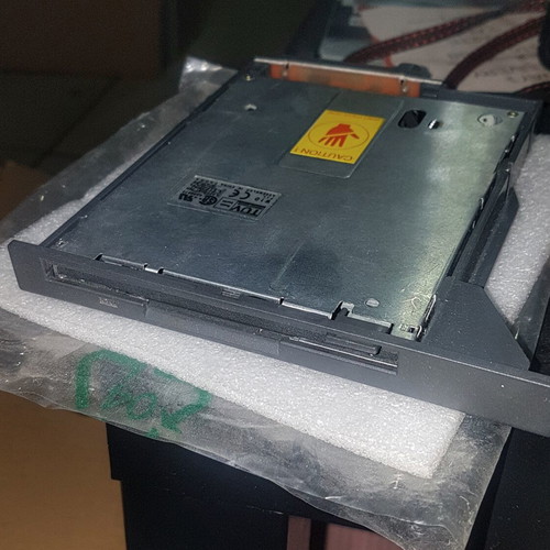 Digital Hinote Ultra 2000 laptop Pentium 233 with original charger