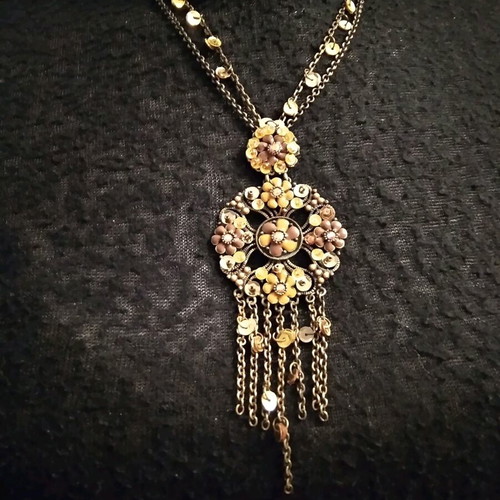 Boho style bronze pendant like new with sequins and beads