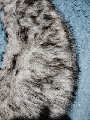Synthetic fur collar, grey