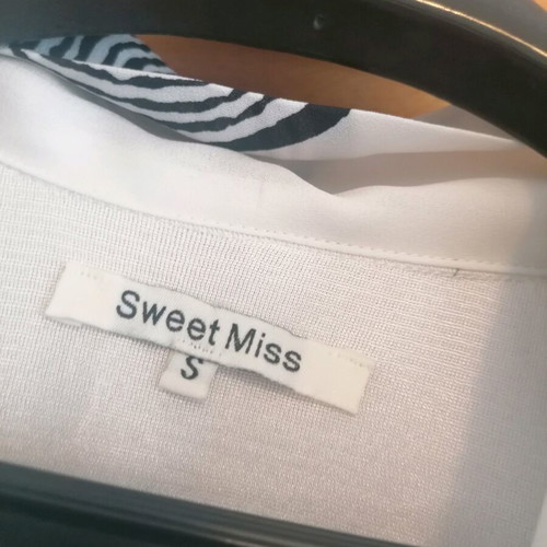 Sweet Miss dress black and white size S like new