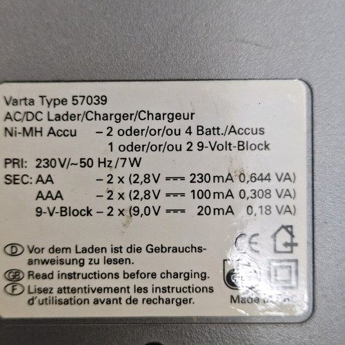 Varta rechargeable battery charger like new for AA, AAA, 9V