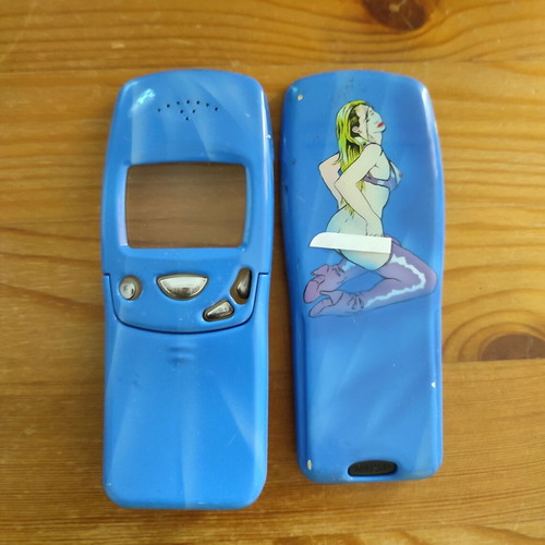 Nokia 3210 Vintage Custom Pin-Up Faceplate Set like new