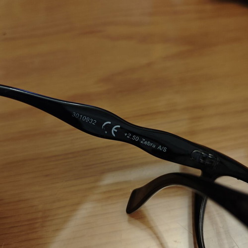 Zebra A/S Presbyopia Glasses used, black frame, +2.50 diopters