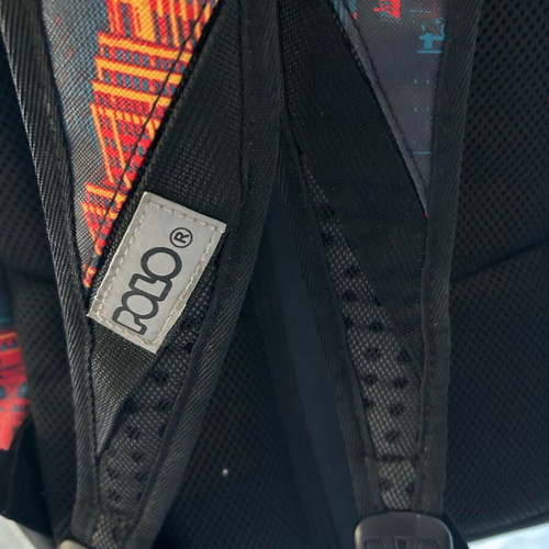 Polo backpack like new, black and red