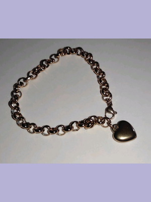 Βραχιόλι χρυσαφί από ανοξείδωτο ατσάλι με Heart Charms καινούργιο