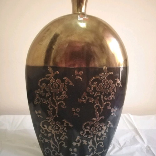 Large luxury ceramic decorative vase 55x40 cm black and gold like new