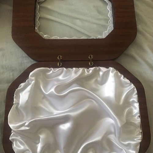 Silver hammered crown holder sealed 950