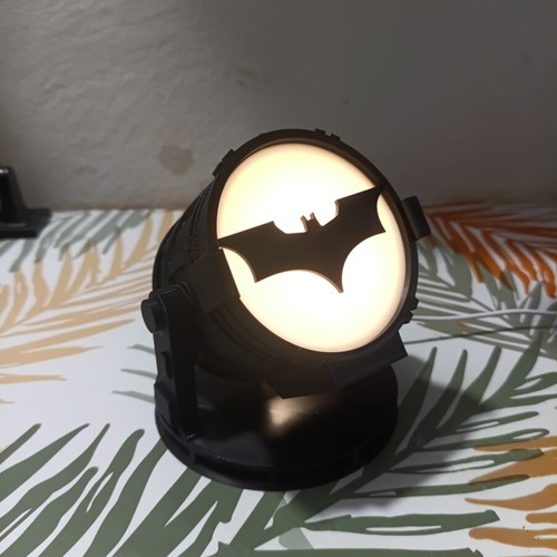 Bat-signal lamp like new, Batman themed lighting