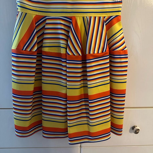 Dress medium like new with thick fabric and colorful stripes