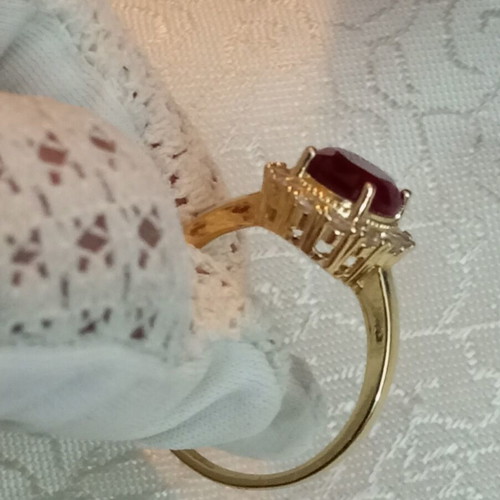Rosette ring with zircon vintage faux, like new