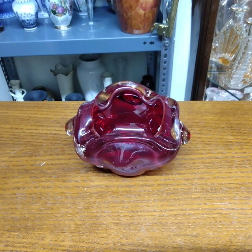 Glass fondue pot in cherry shade like new 8x12x12