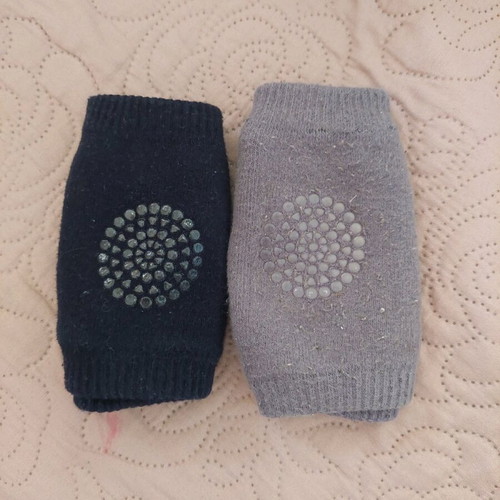 Baby knee pads like new, pack of 2 pairs
