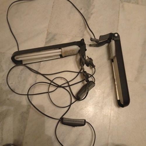 2 aquarium lamps