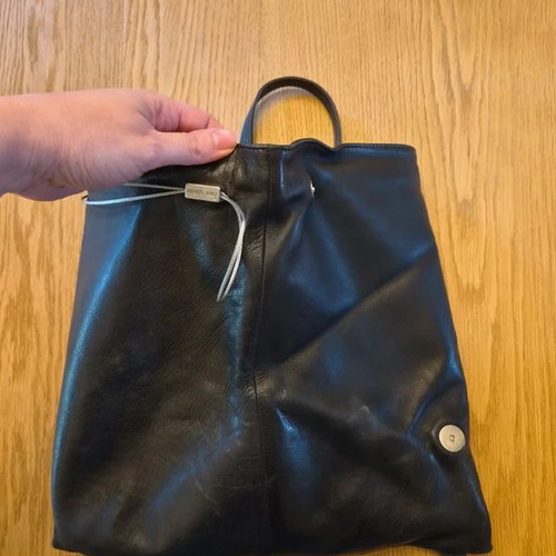 Renato Angi Venezia leather backpack, triangular design